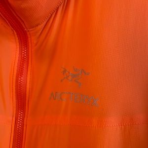Arc’teryx atom jacket women’s medium